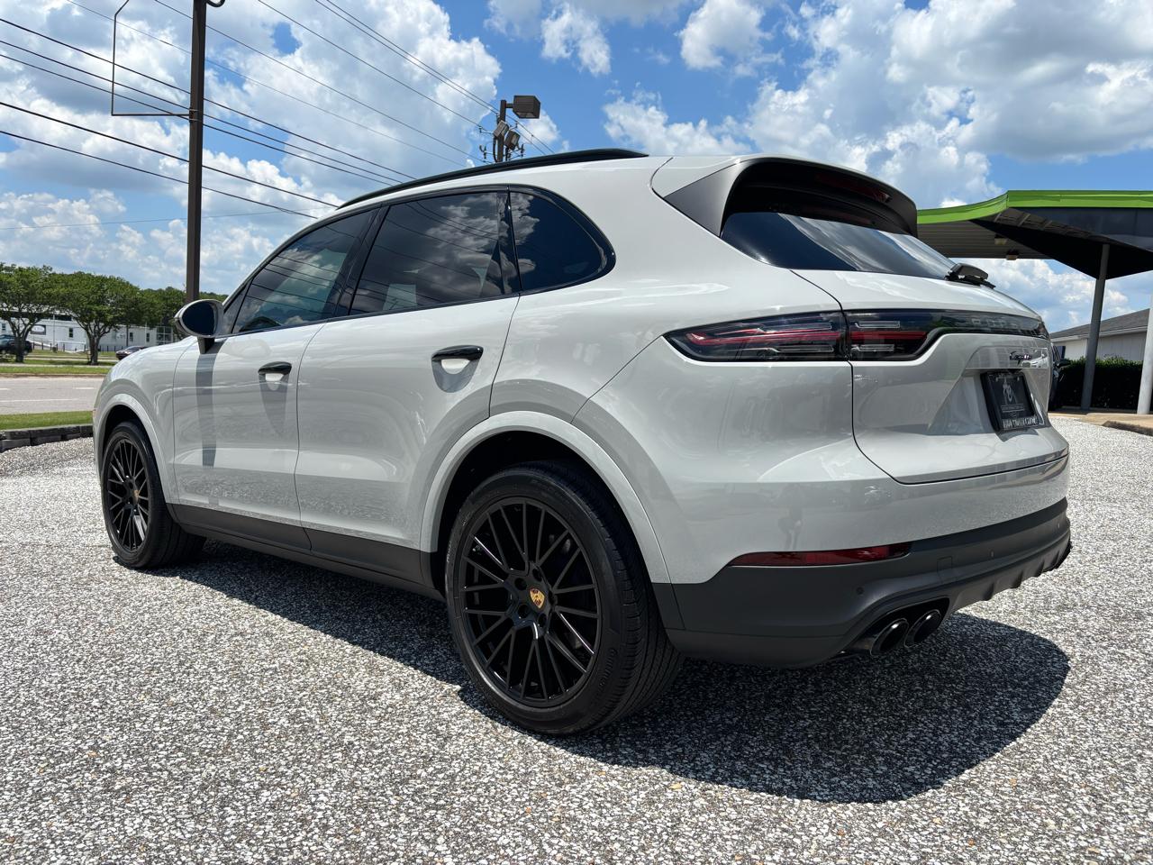 Porsche Cayenne AWD 2023
