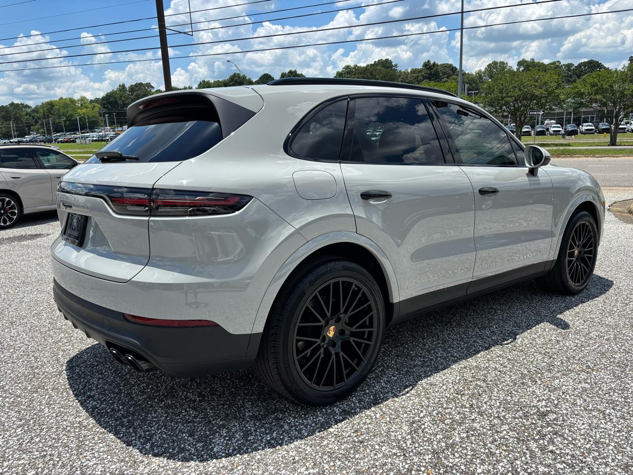 Porsche Cayenne AWD 2023