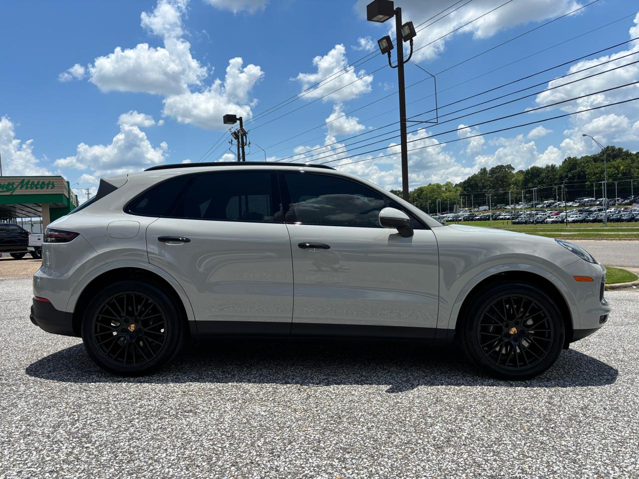 Porsche Cayenne AWD 2023