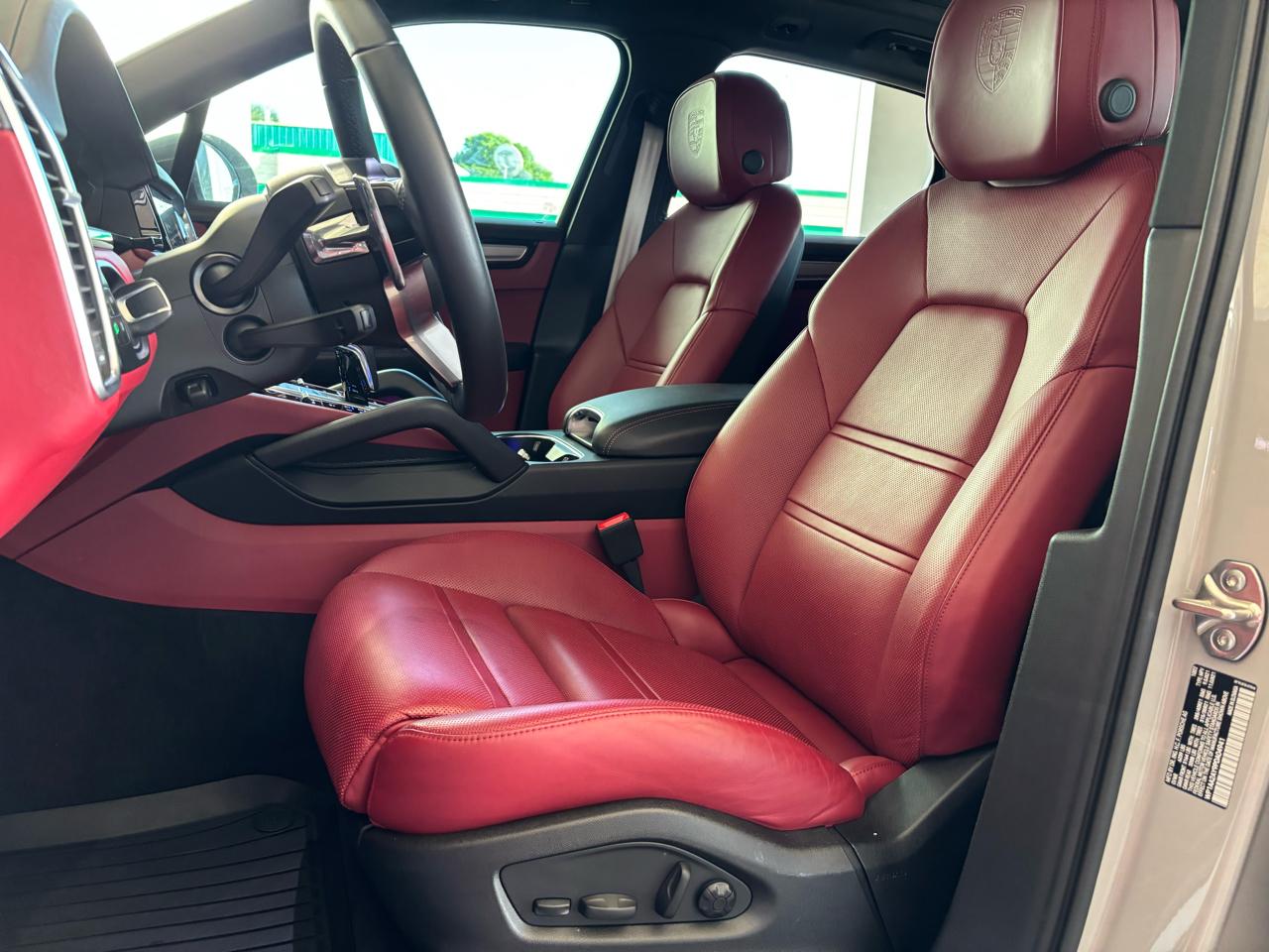 Porsche Cayenne AWD 2023