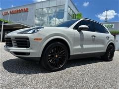 2023 Porsche Cayenne 