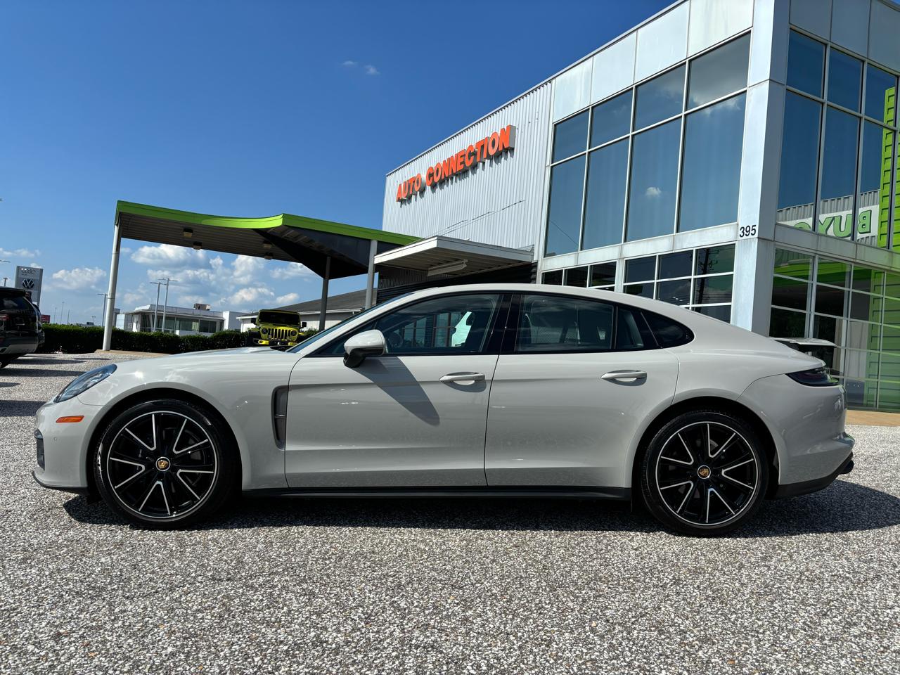 Porsche Panamera Platinum Edition RWD 2023