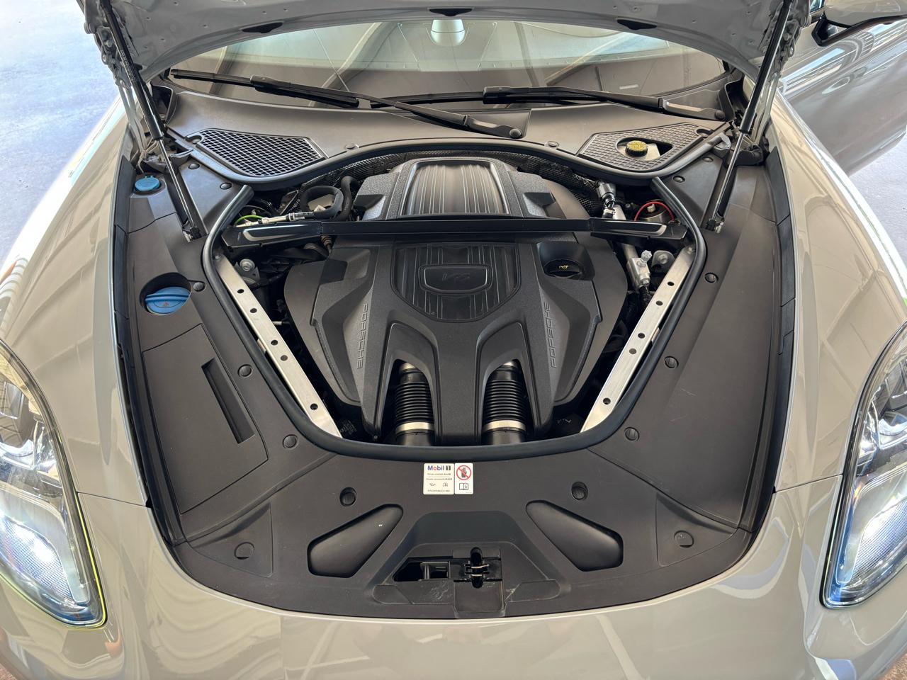 Porsche Panamera Platinum Edition RWD 2023