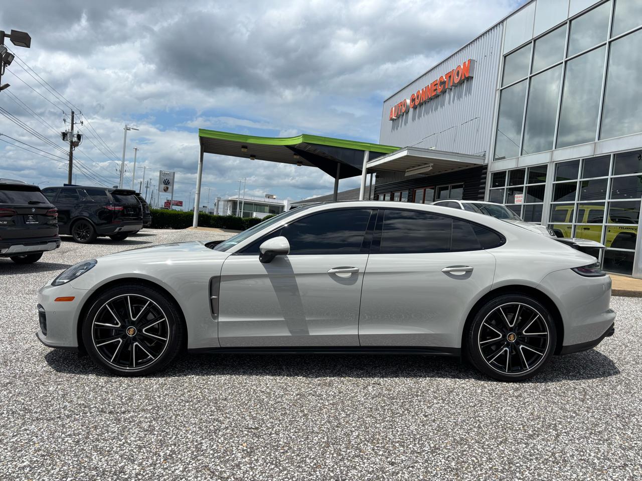 Porsche Panamera Platinum Edition RWD 2023