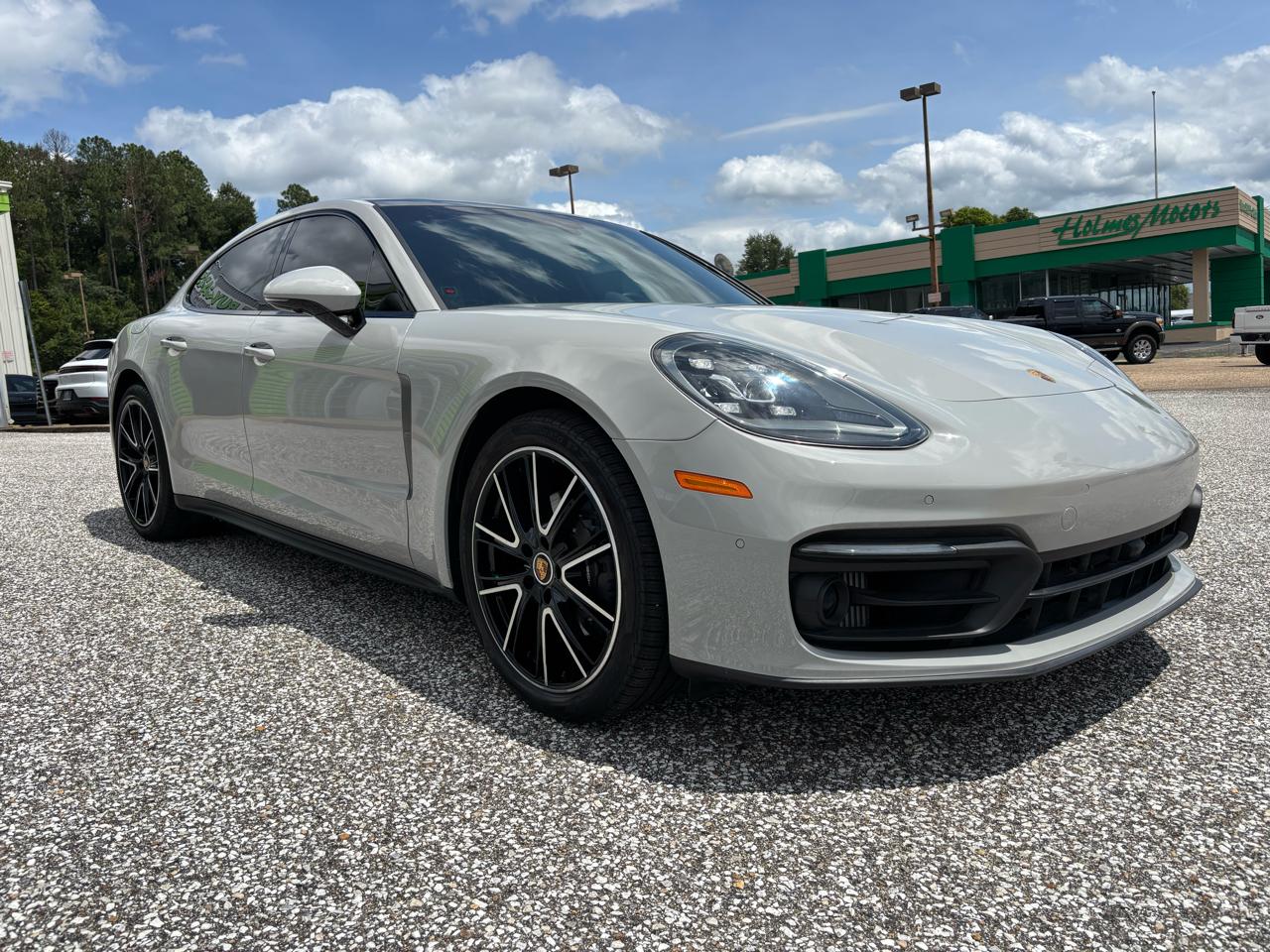 Porsche Panamera Platinum Edition RWD 2023