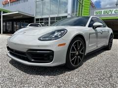 2023 Porsche Panamera 