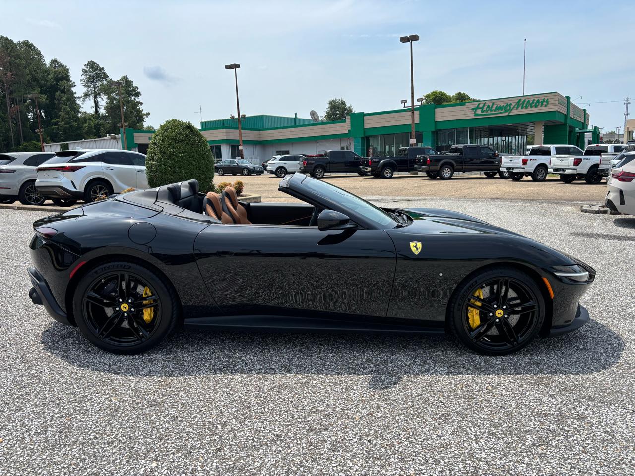 Ferrari Roma Spider Convertible 2025