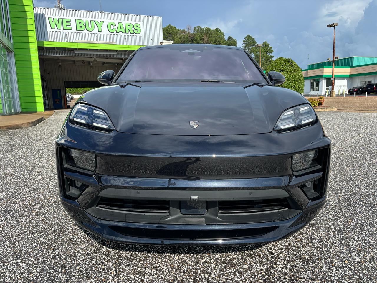 Porsche Macan Electric Turbo AWD 2024