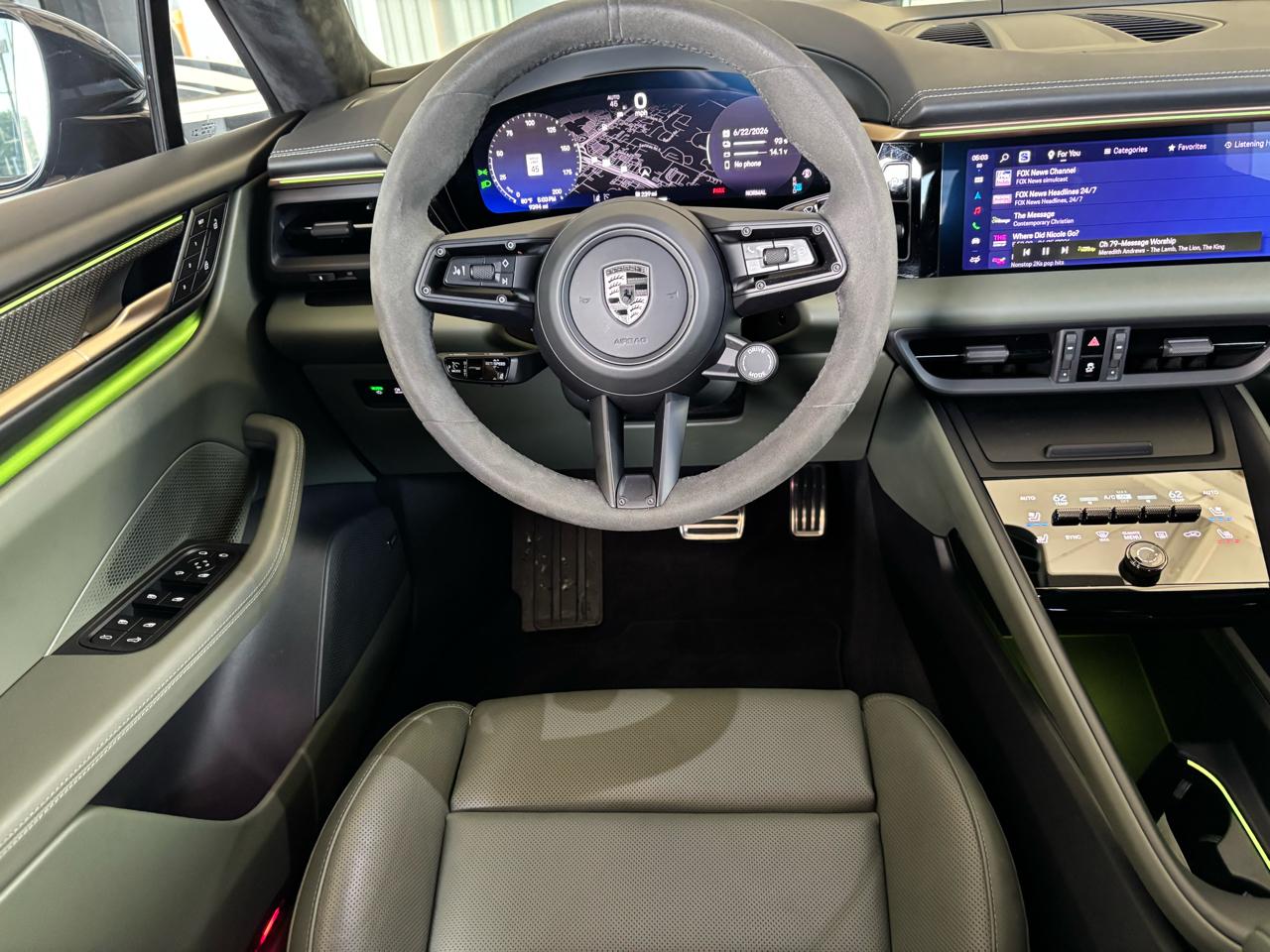 Porsche Macan Electric Turbo AWD 2024