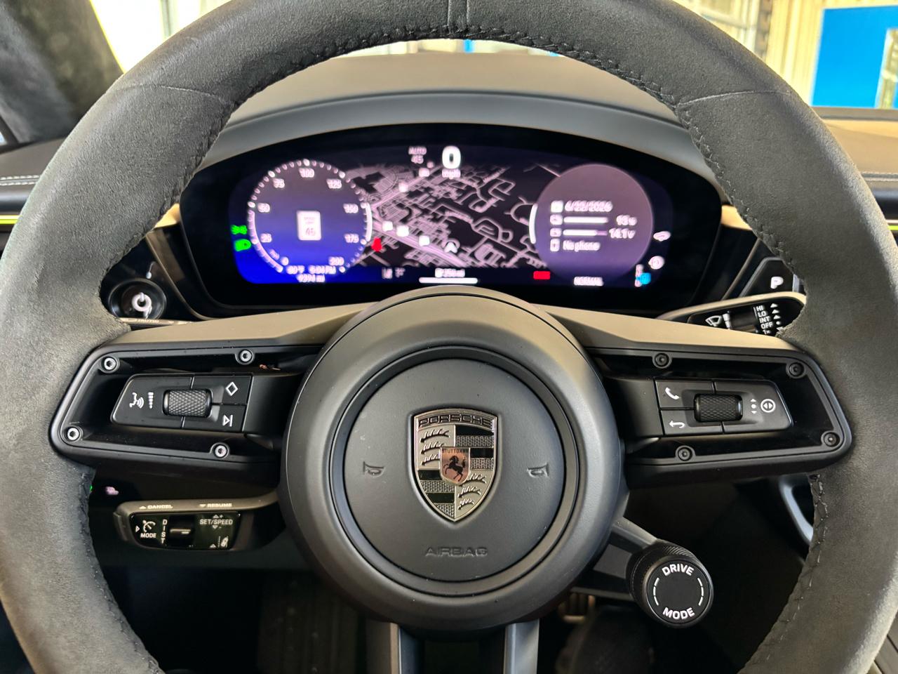 Porsche Macan Electric Turbo AWD 2024