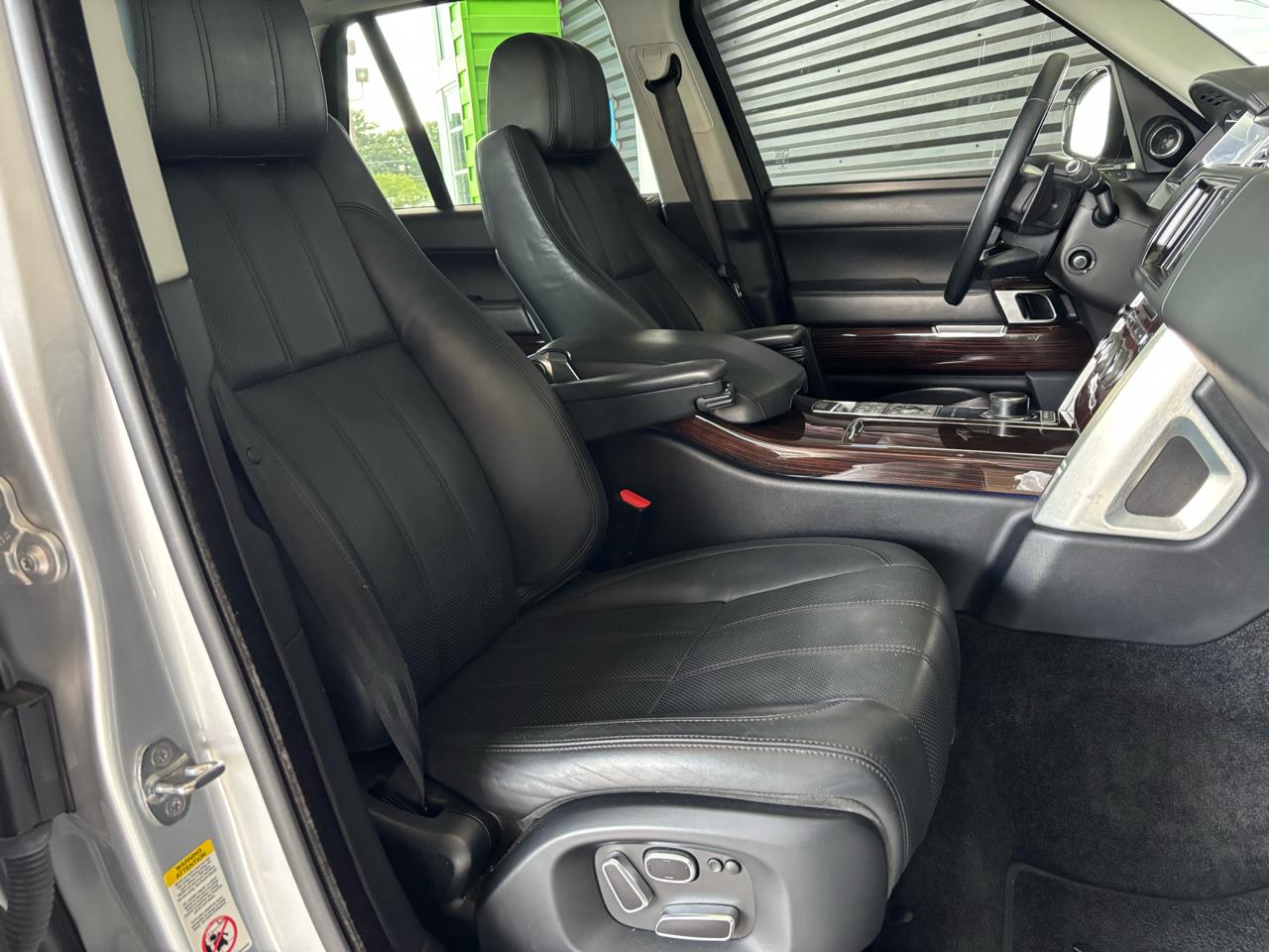 Land Rover Range Rover 4WD 4dr Supercharged 2014