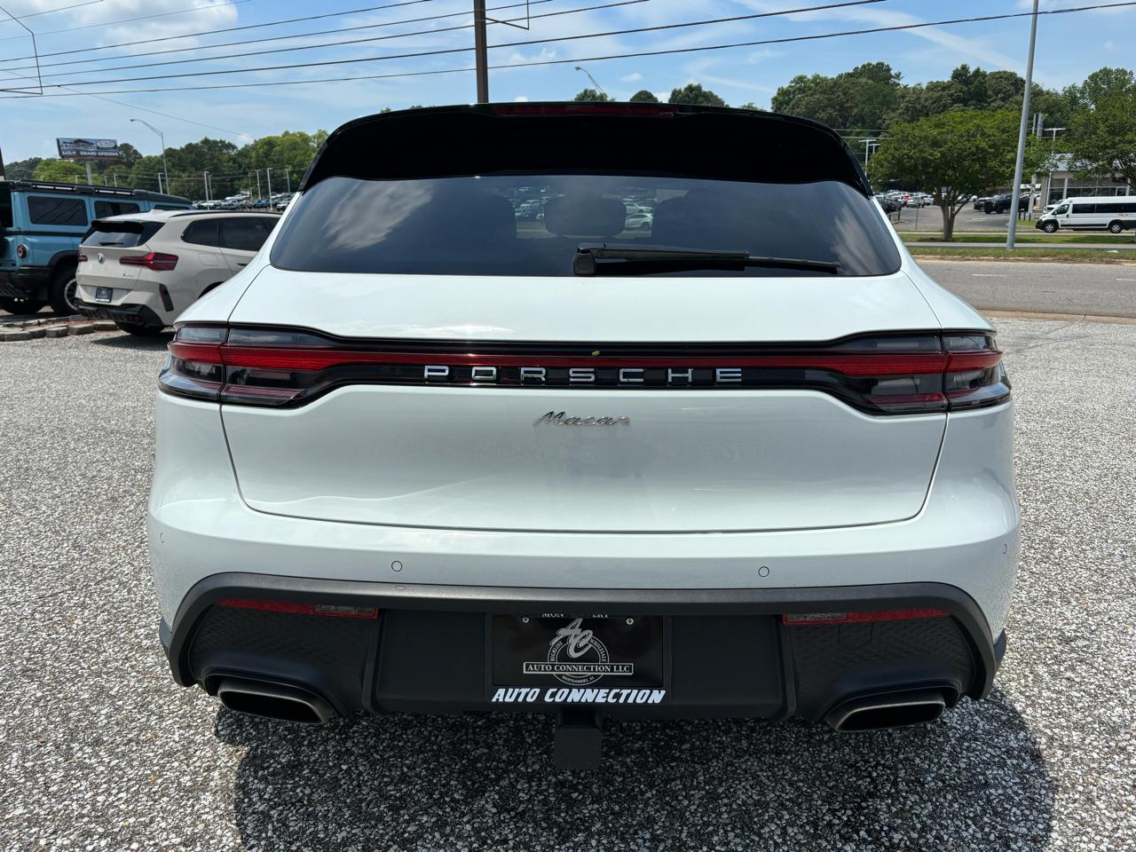 Porsche Macan AWD 2024