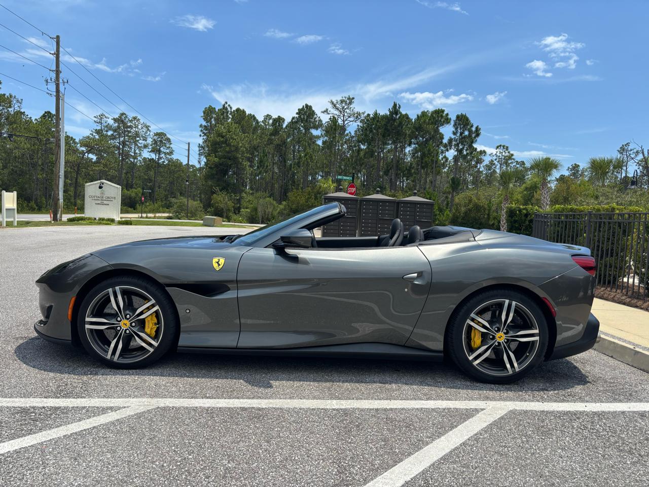 Ferrari Portofino Convertible 2020