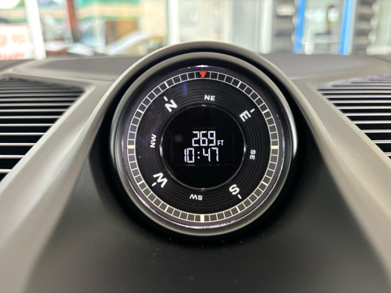 Porsche Cayenne AWD 2025