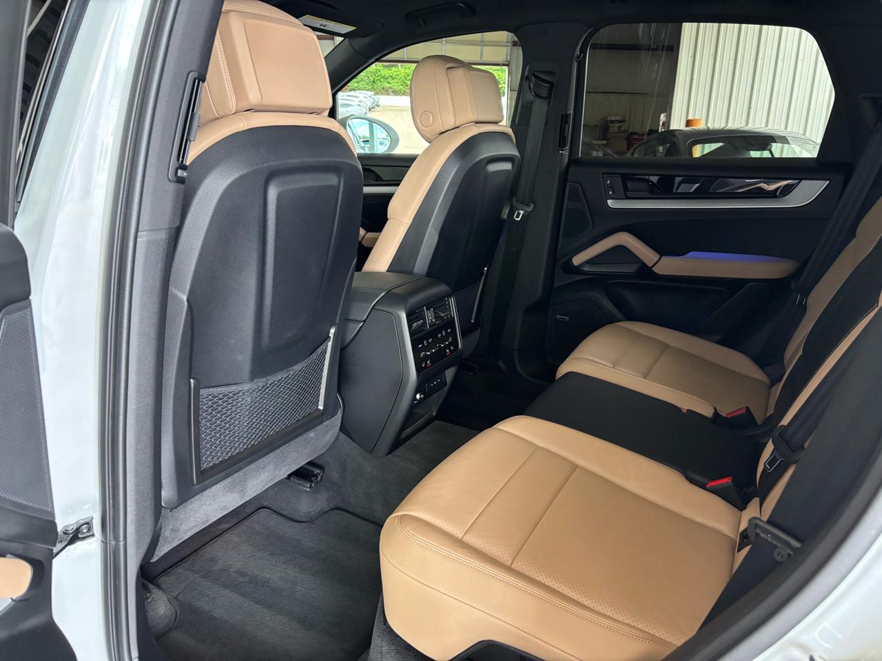 Porsche Cayenne AWD 2025