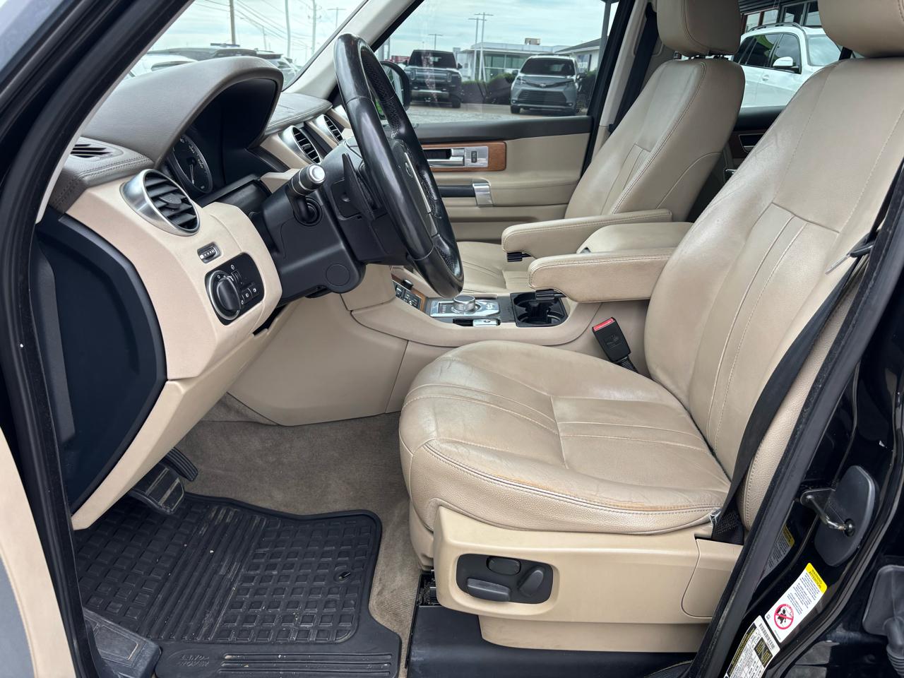 Land Rover LR4 4WD 4dr HSE Silver Edition 2016