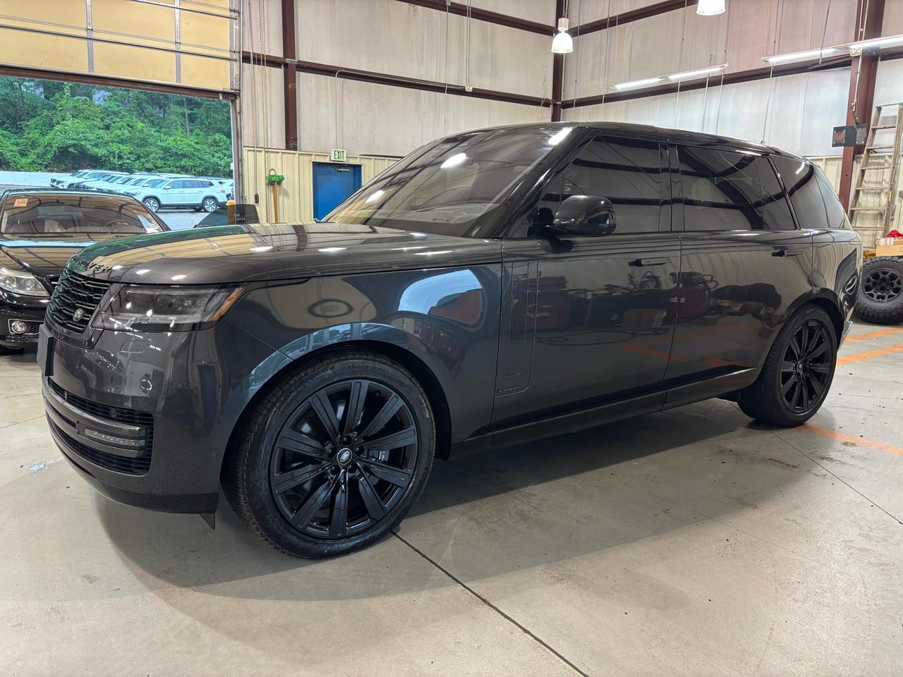 Land Rover Range Rover Autobiography LWB 2023