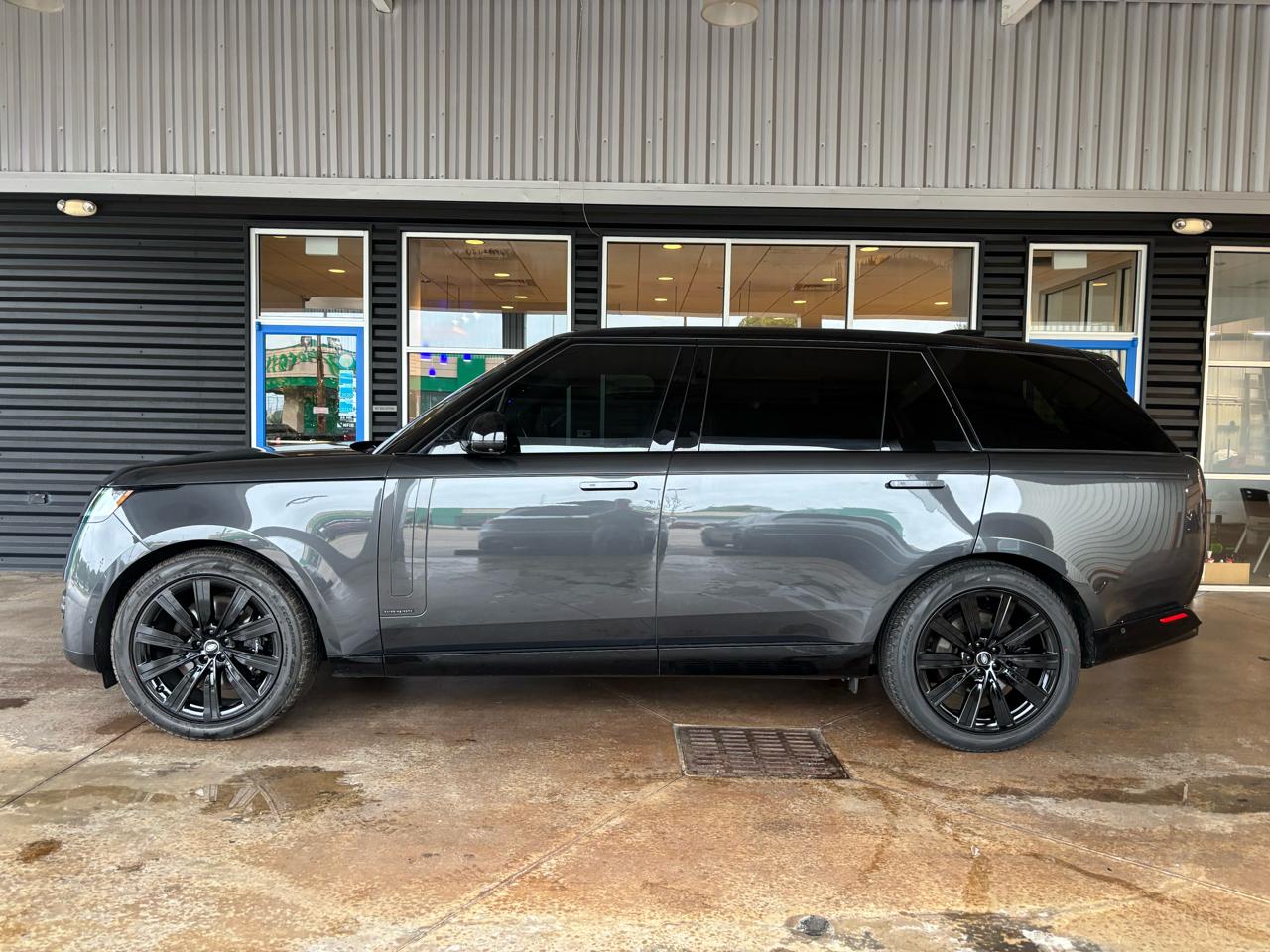 Land Rover Range Rover Autobiography LWB 2023