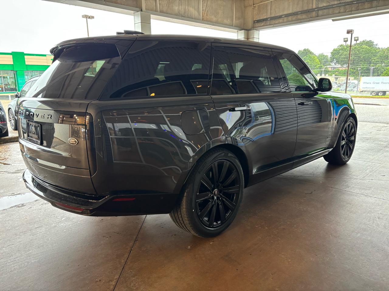 Land Rover Range Rover Autobiography LWB 2023