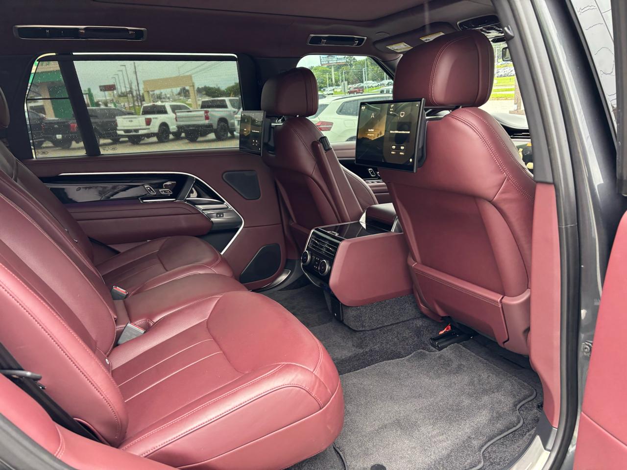Land Rover Range Rover Autobiography LWB 2023