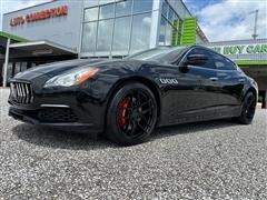 2017 Maserati Quattroporte 