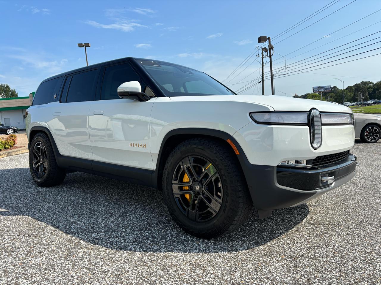Rivian R1S Adventure Quad-Motor Large Pack 2024