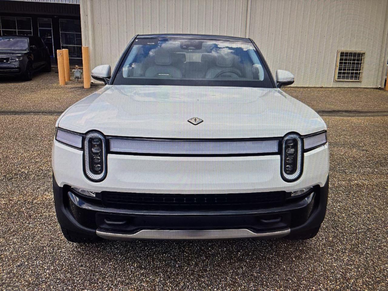Rivian R1S Adventure Quad-Motor Large Pack 2024