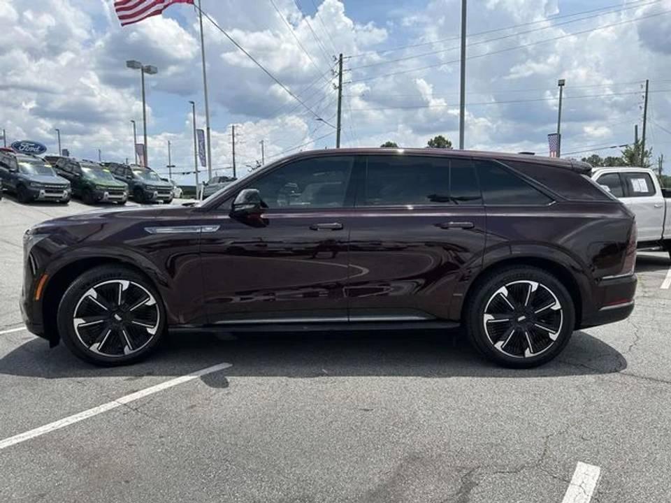 Cadillac Escalade IQ AWD 4dr Sport 1 2025