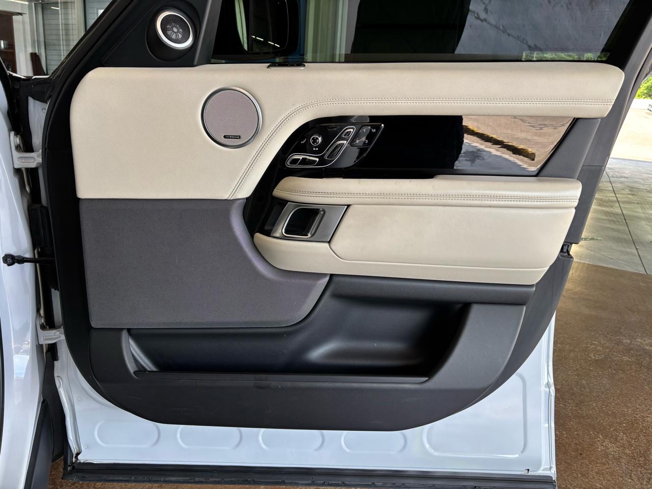 Land Rover Range Rover Supercharged LWB 2020