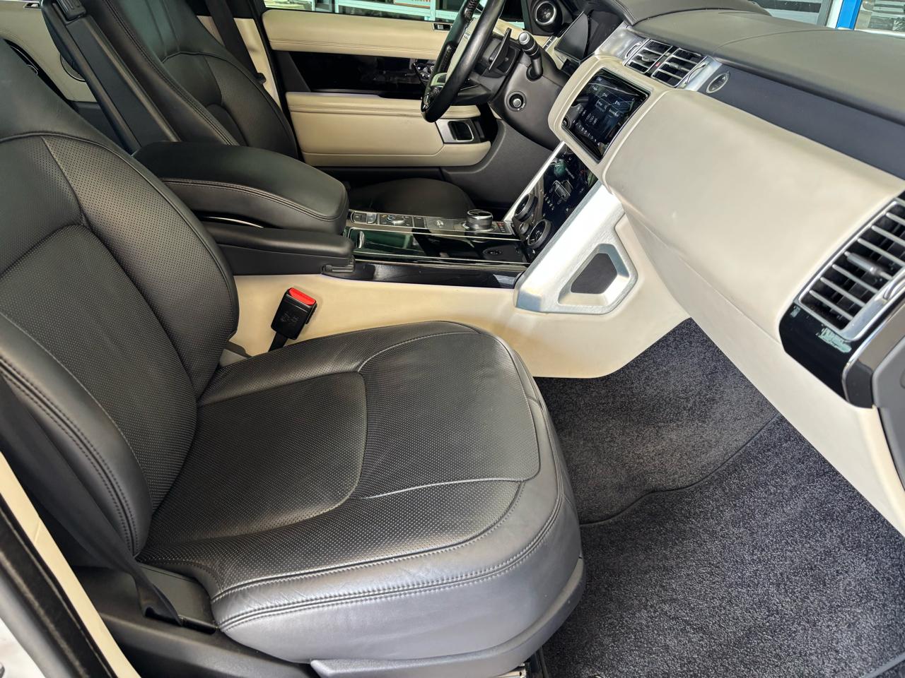 Land Rover Range Rover Supercharged LWB 2020