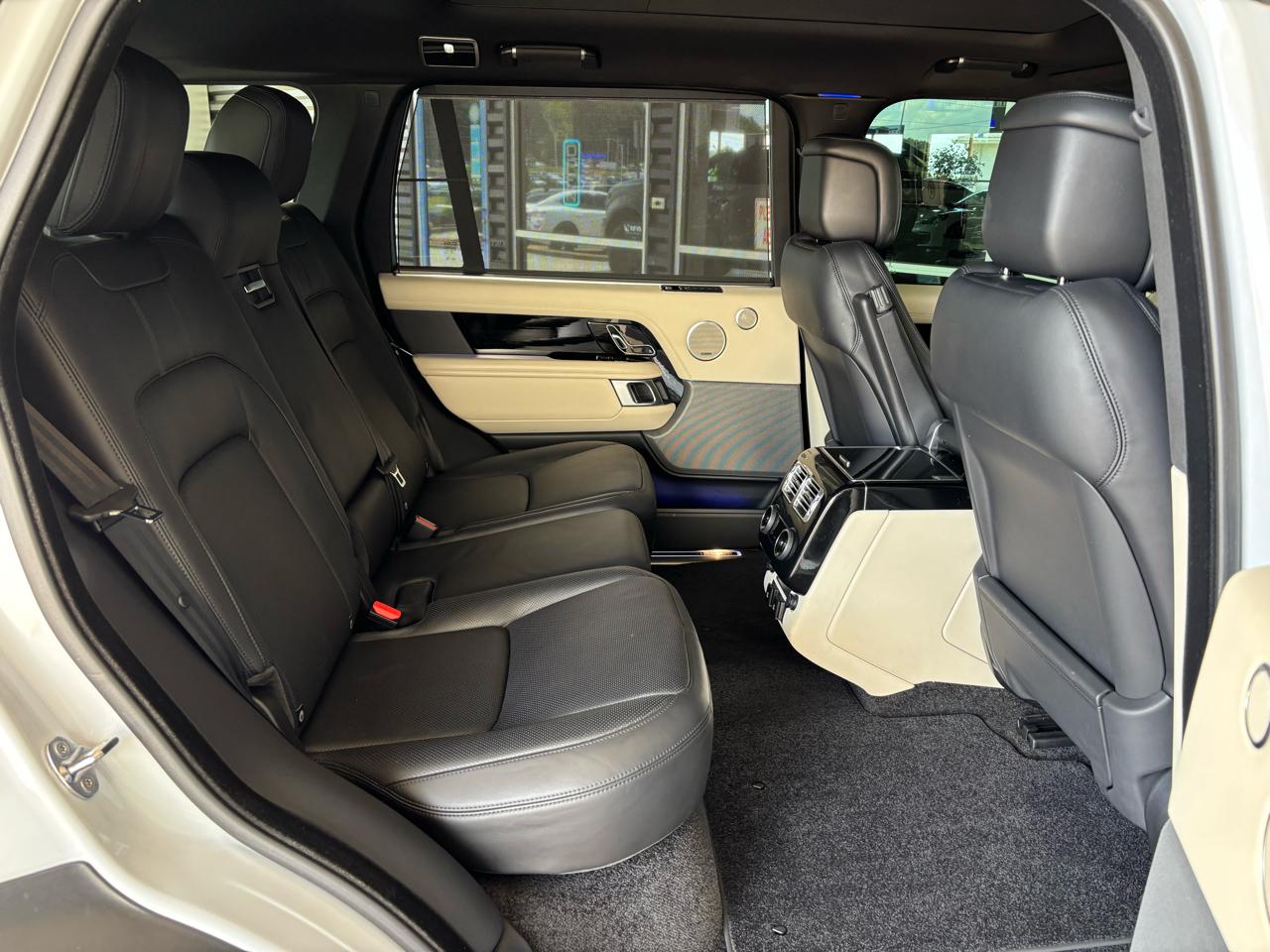 Land Rover Range Rover Supercharged LWB 2020