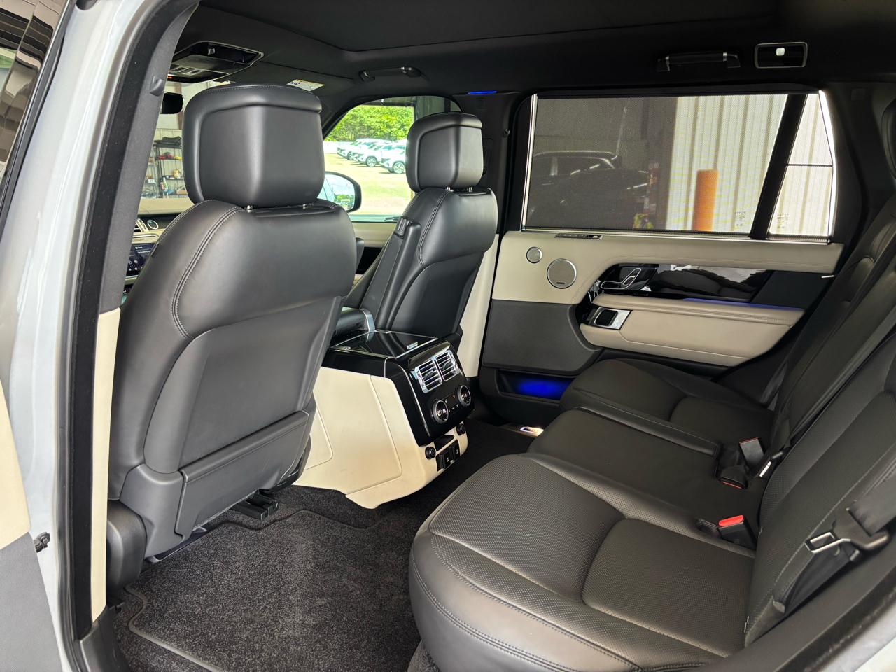 Land Rover Range Rover Supercharged LWB 2020