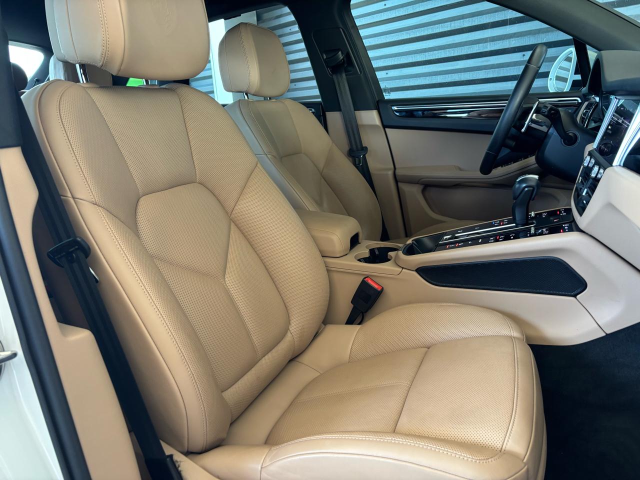 Porsche Macan AWD 2024