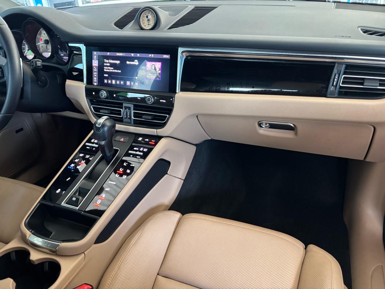 Porsche Macan AWD 2024
