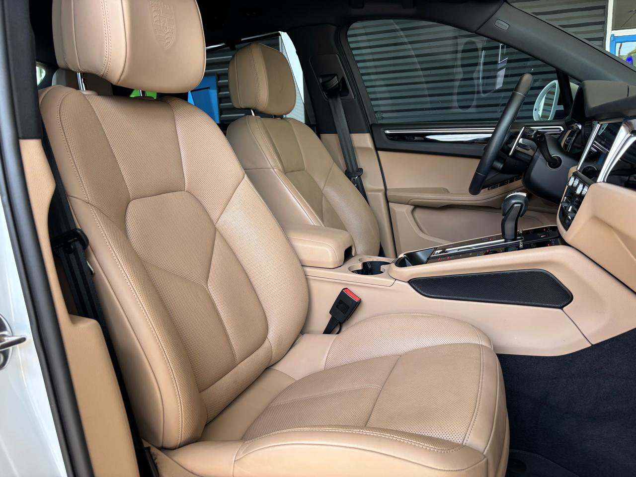 Porsche Macan AWD 2024