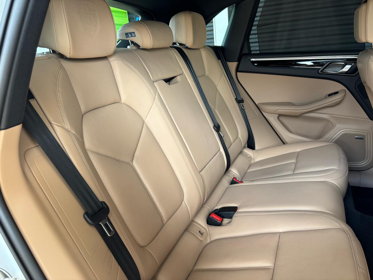 Porsche Macan AWD 2024