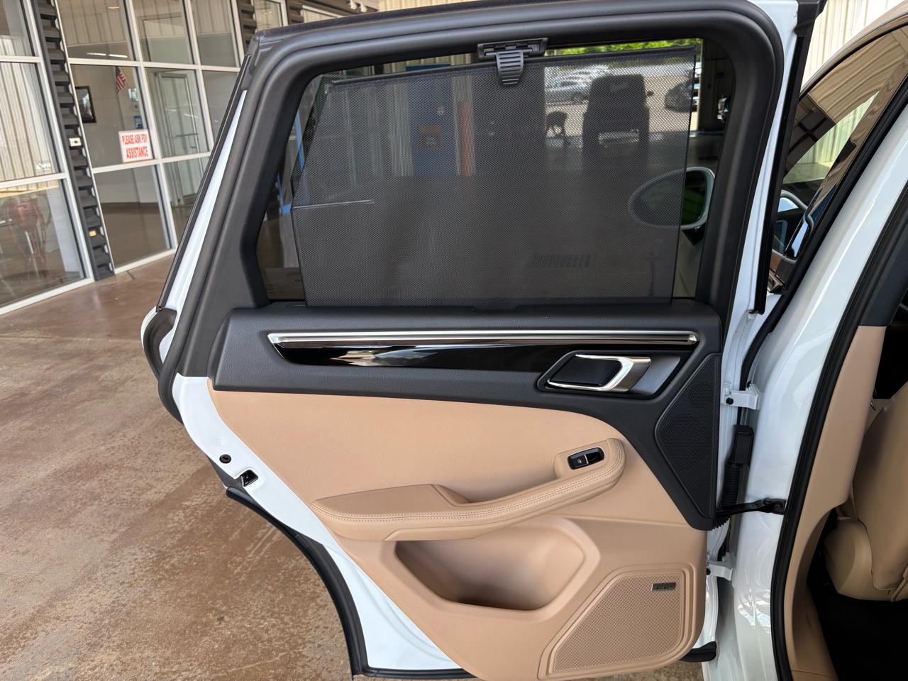 Porsche Macan AWD 2024