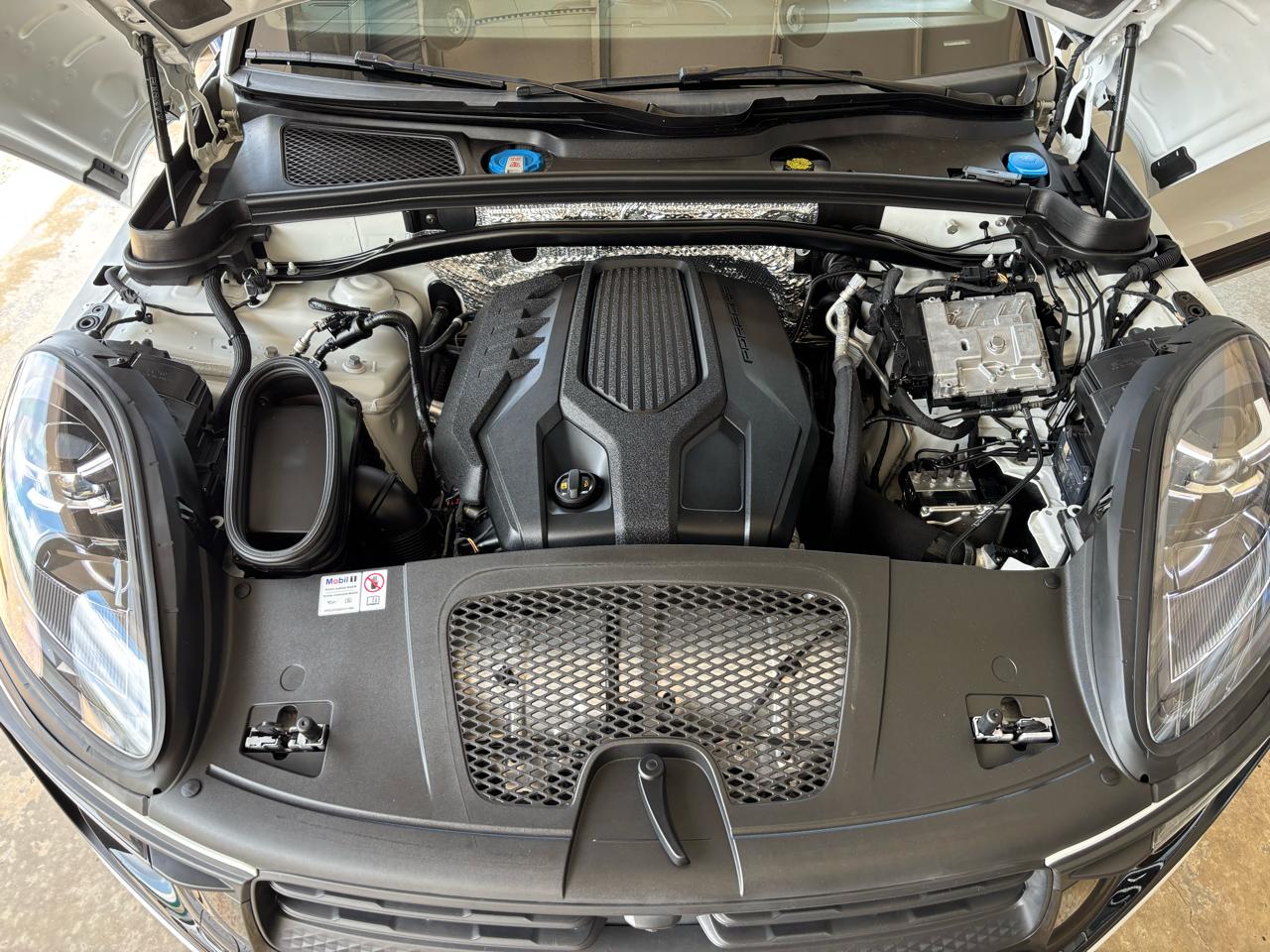 Porsche Macan AWD 2024