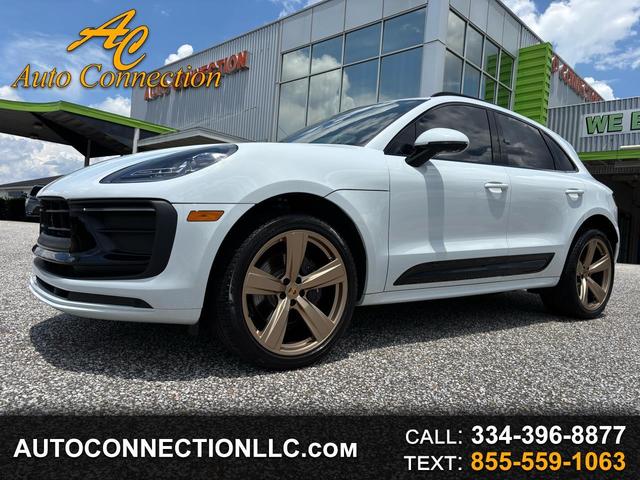 2024 Porsche Macan AWD