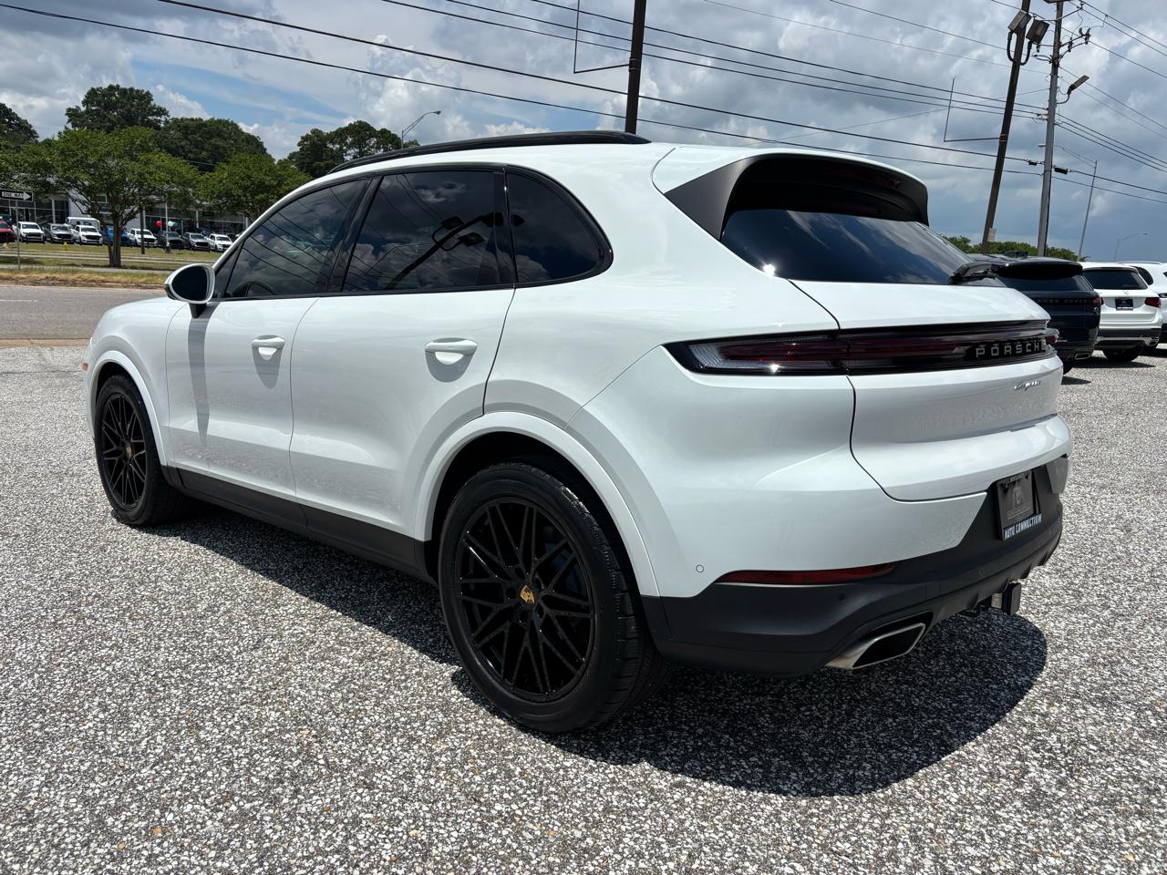 Porsche Cayenne AWD 2024