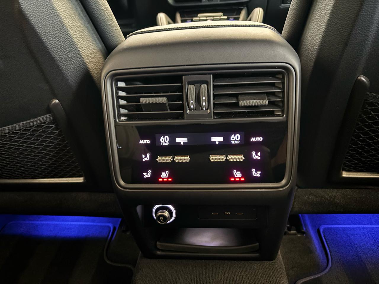 Porsche Cayenne AWD 2024