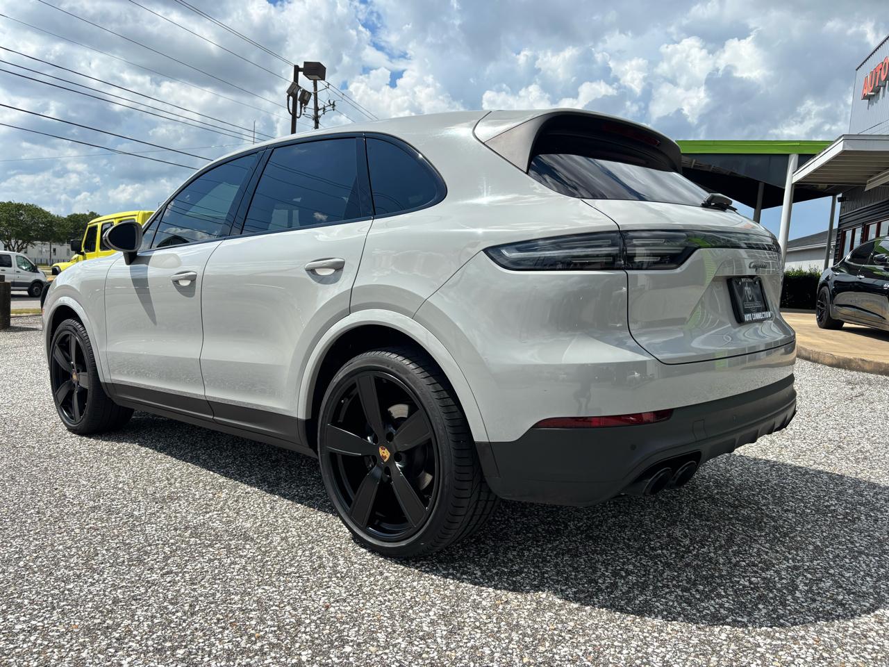 Porsche Cayenne AWD 2023
