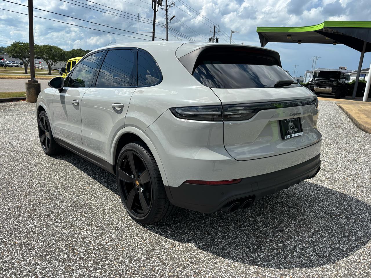 Porsche Cayenne AWD 2023