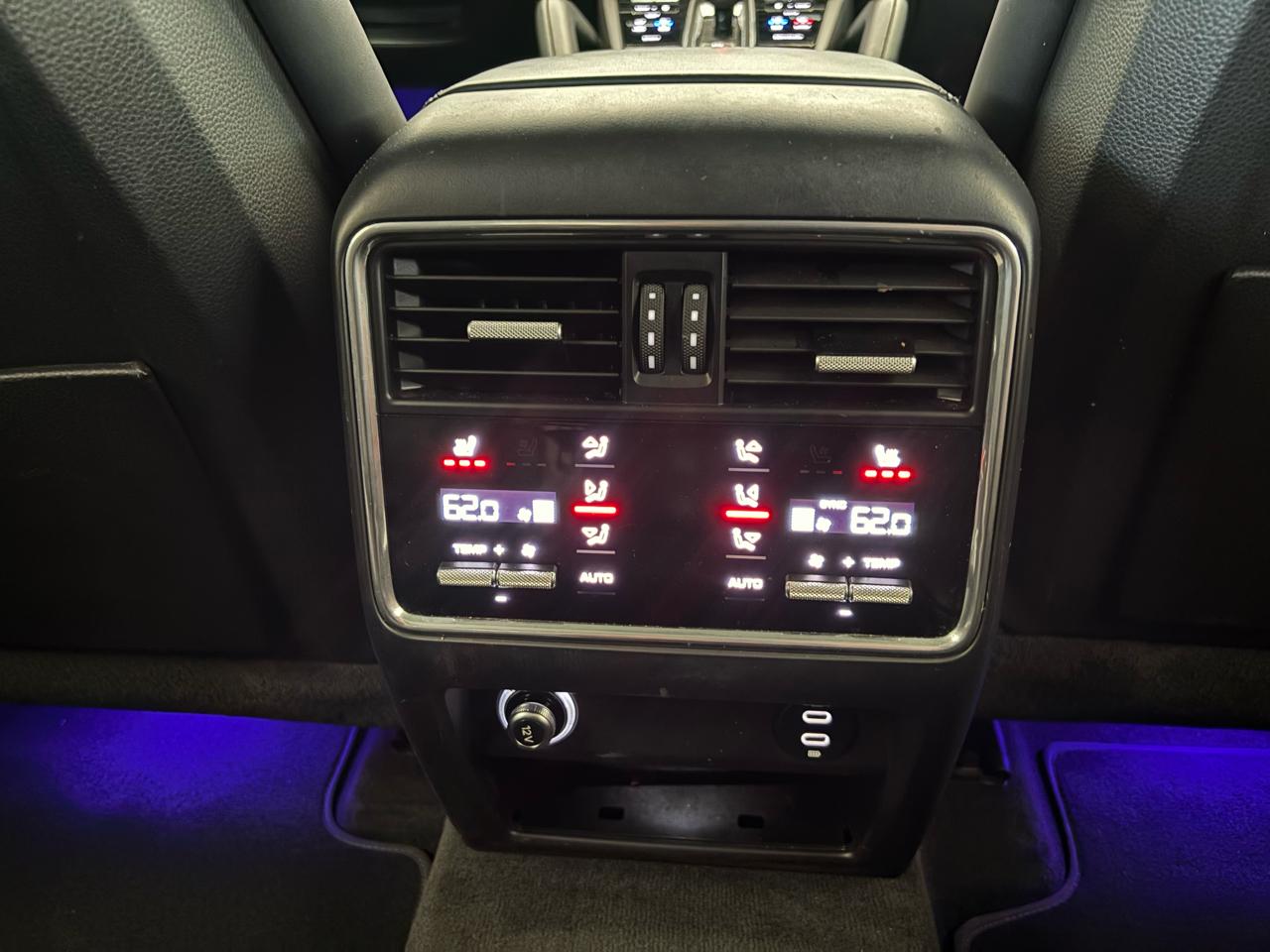 Porsche Cayenne AWD 2023