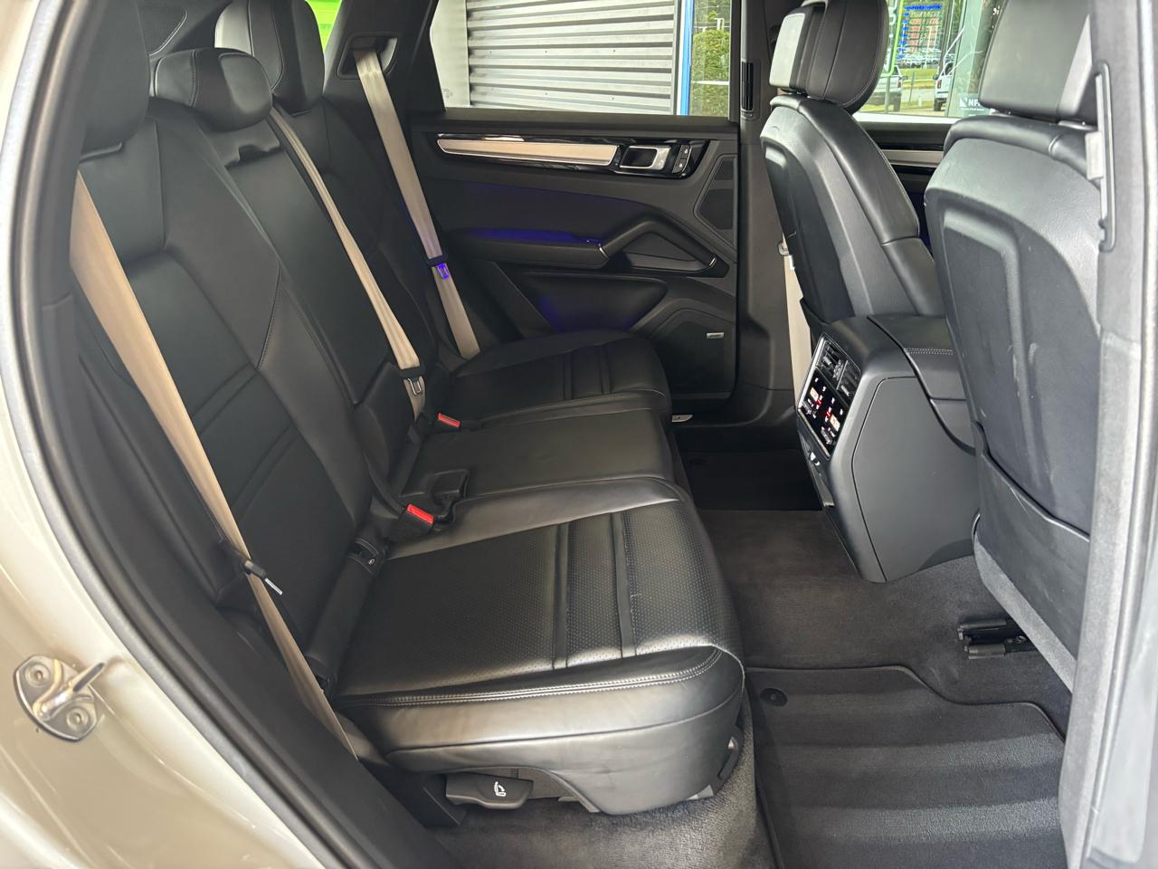 Porsche Cayenne AWD 2023