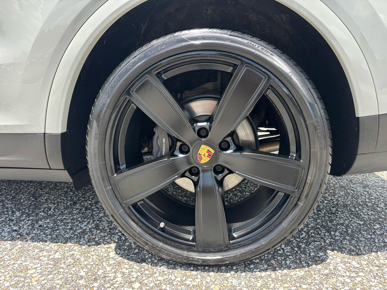 Porsche Cayenne AWD 2023