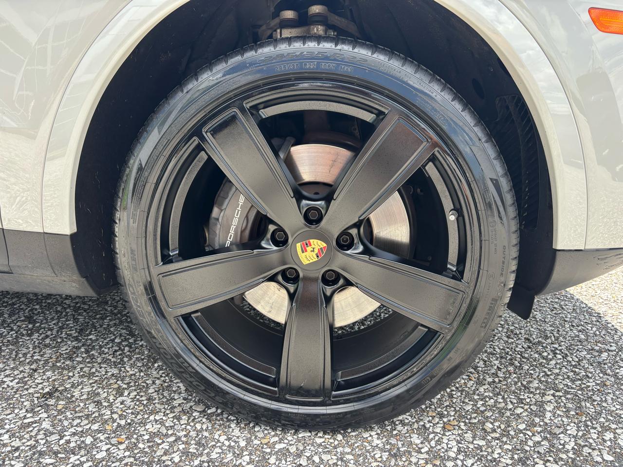 Porsche Cayenne AWD 2023