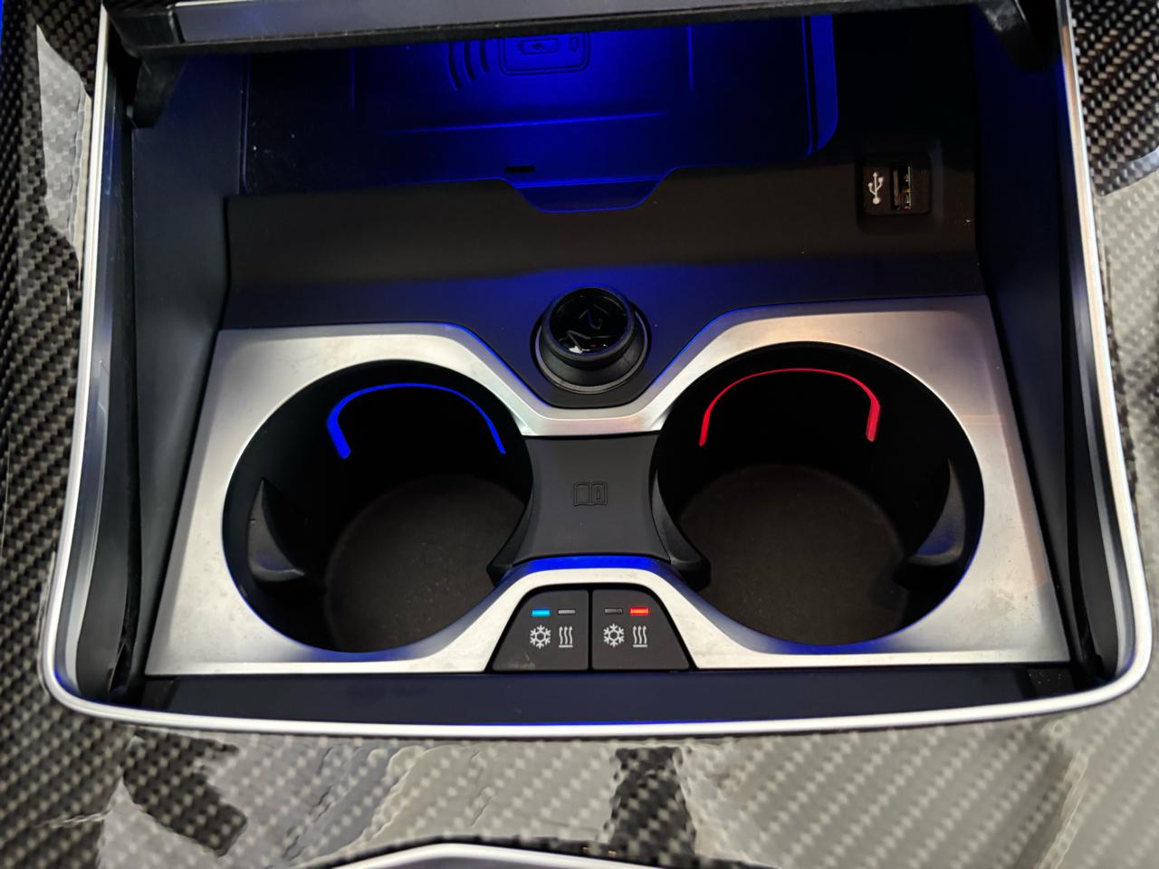 BMW X7 M60i Sports Activity Vehicle 2025