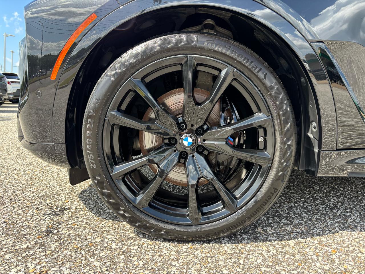 BMW X7 M60i Sports Activity Vehicle 2025