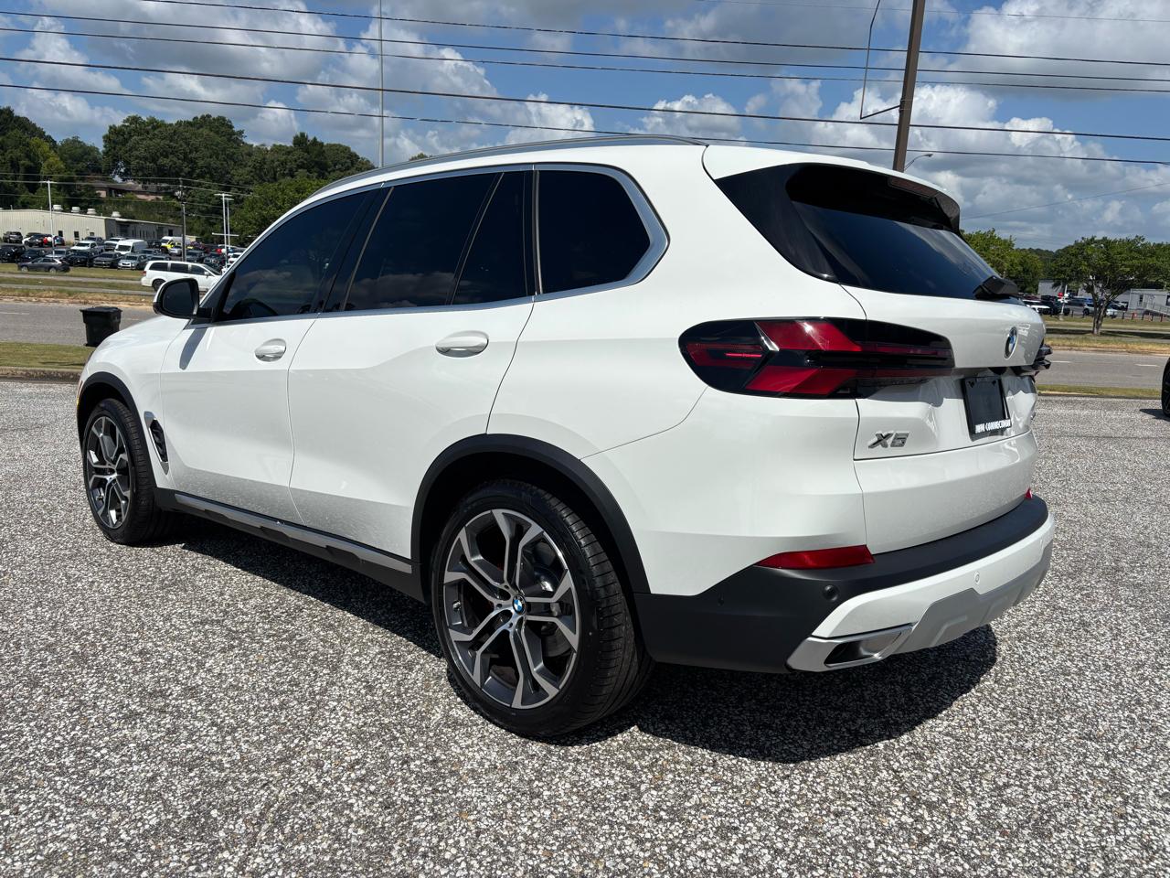 BMW X5 sDrive40i Sports Activity Vehicle 2026